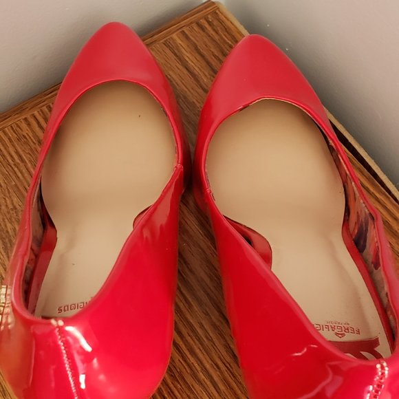 Red High Heels - Picture 6 of 8